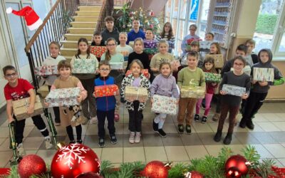 VÁLTS EGY CSOKIT MOSOLYRA